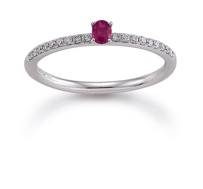 Ring white gold with ruby ​​Enjoy